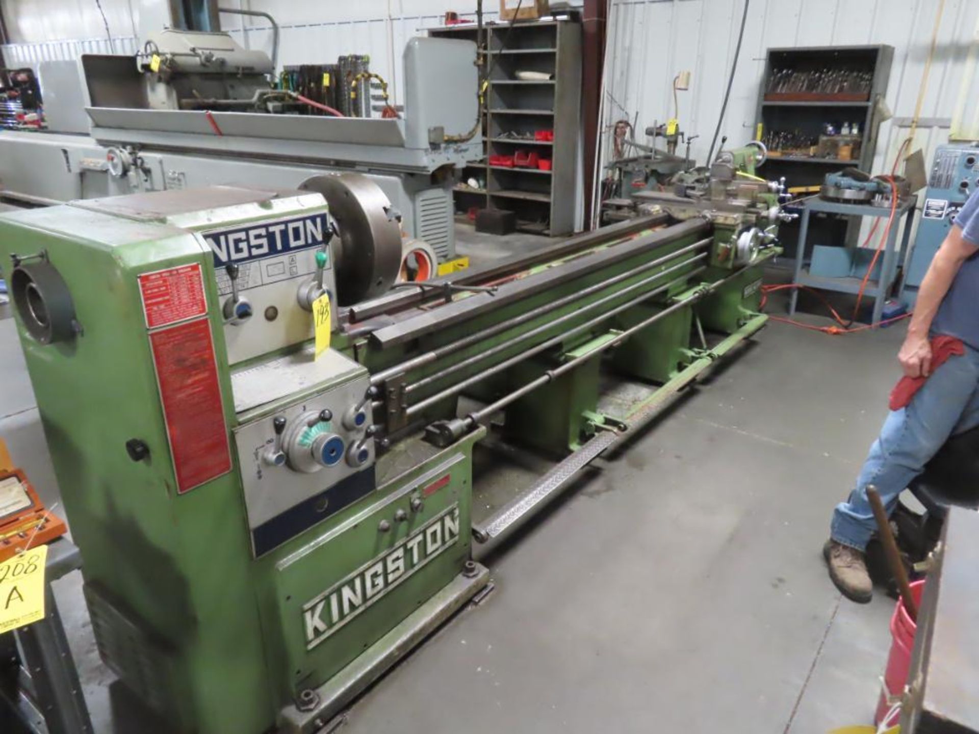 KINGSTON ENGINE LATHE, M# HL3000, S/N 14700528, 1981, 21" SWING X 126" CENTERS, 15" 3-JAW CHUCK, 3-1 - Image 3 of 6