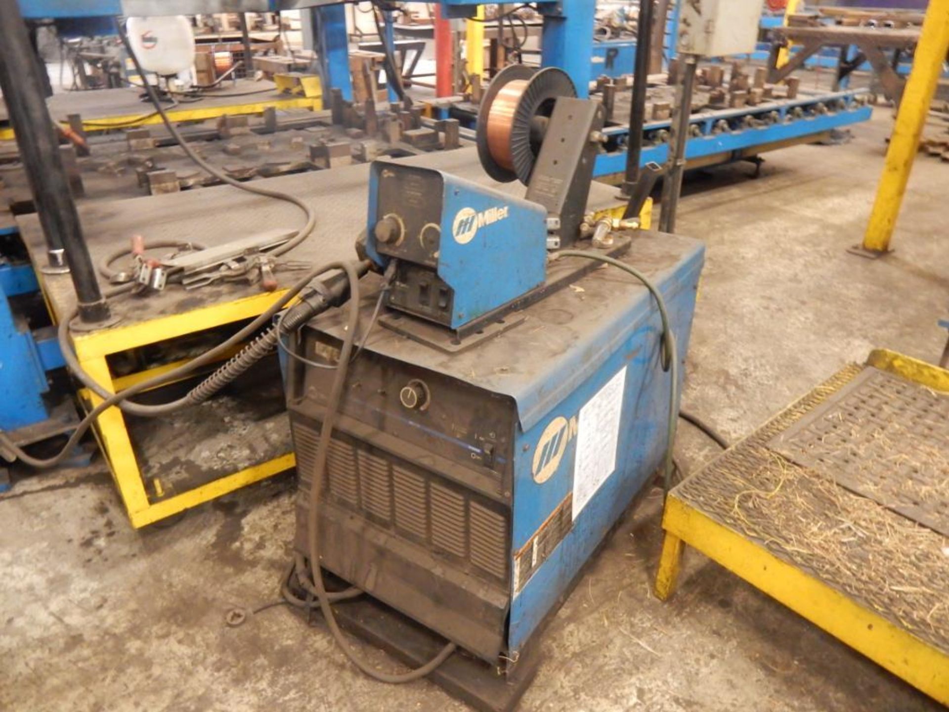 LOT (3) MILLER MIG WELDERS - DELTAWELD 452, S/N MK430015C, DELTAWELD 452, S/N LJ240179C & DELTAWELD - Image 3 of 3