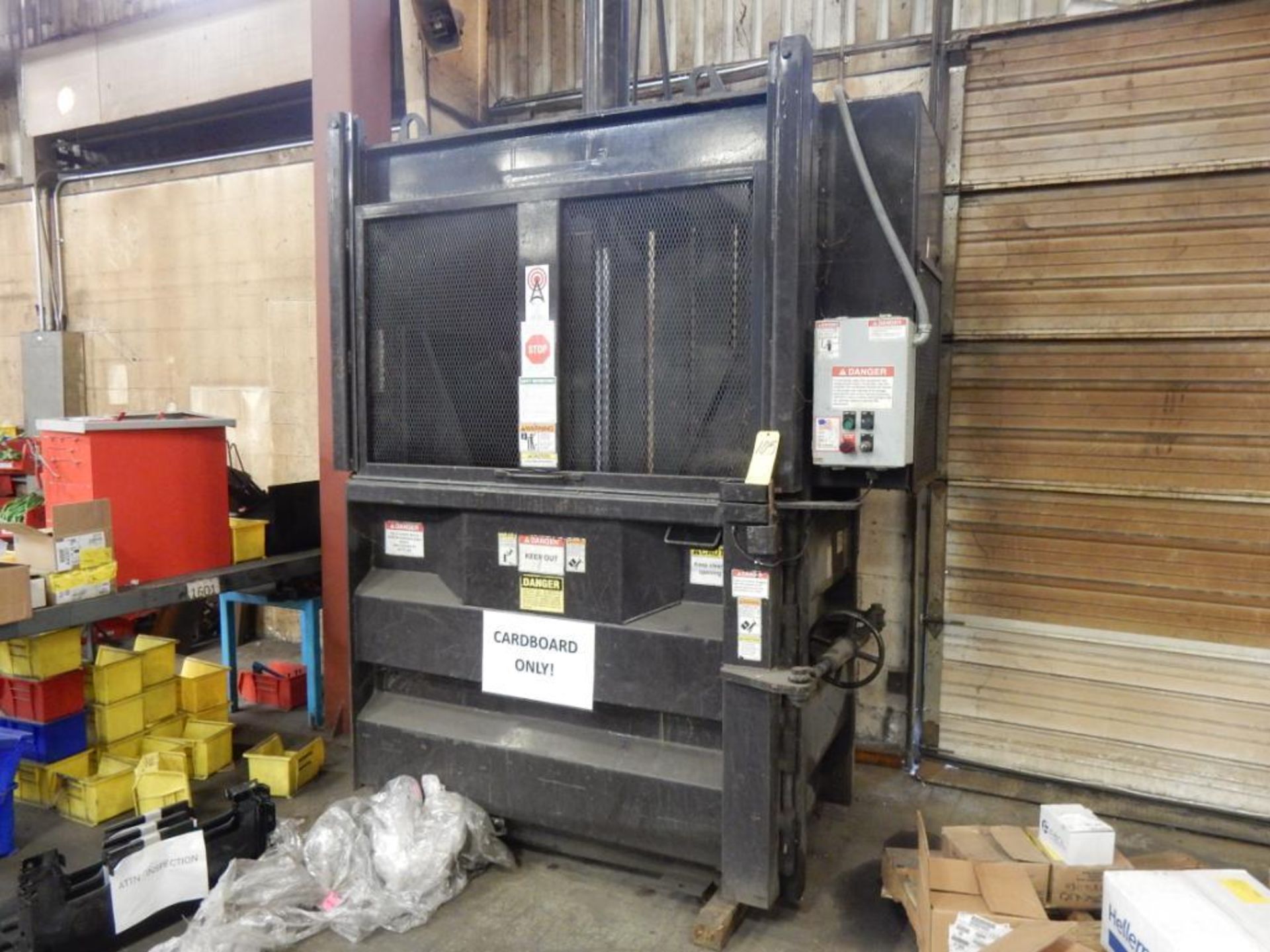 WASTEQUIP BOX BAILER, M# 6030XHD, S/N 8444