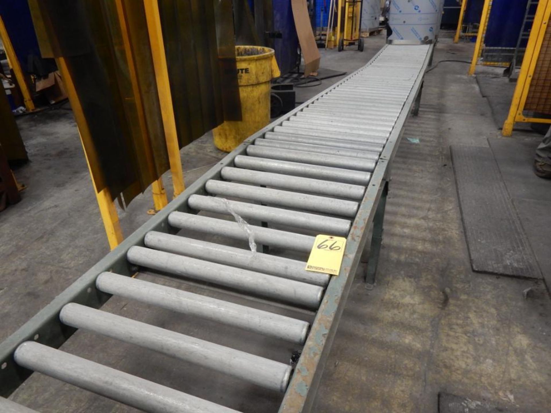 LOT MANUAL ROLLER CONVEYOR, APPROX. 20" X 130' - Image 2 of 2