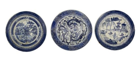 18th century/ 19th century Chinese Export blue and white plate