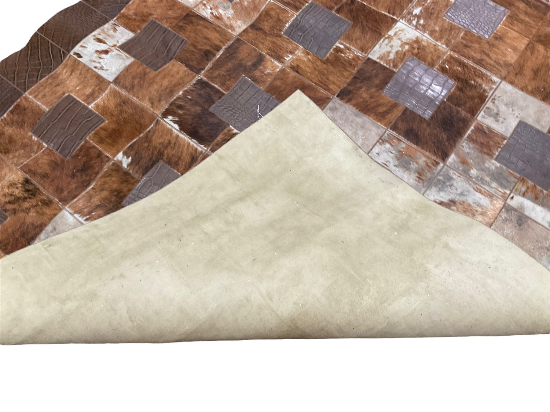 Contemporary cowhide rug - Image 5 of 5
