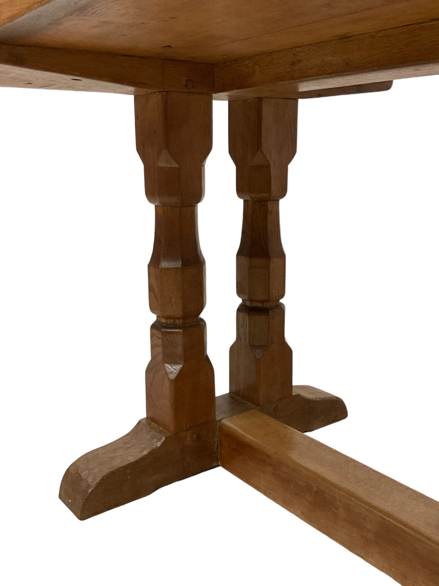 Yorkshire Oak - oak dining table - Image 7 of 10