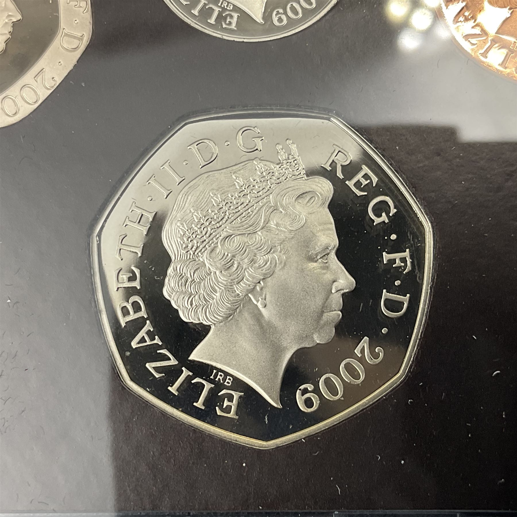 The Royal Mint United Kingdom 2009 proof coin set - Image 7 of 9