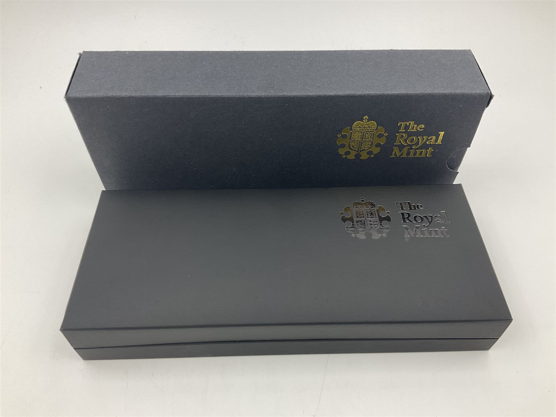 The Royal Mint United Kingdom 2009 silver proof piedfort four coin collection - Image 9 of 9