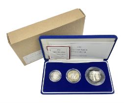 The Royal Mint United Kingdom 2003 silver proof piedfort three coin collection