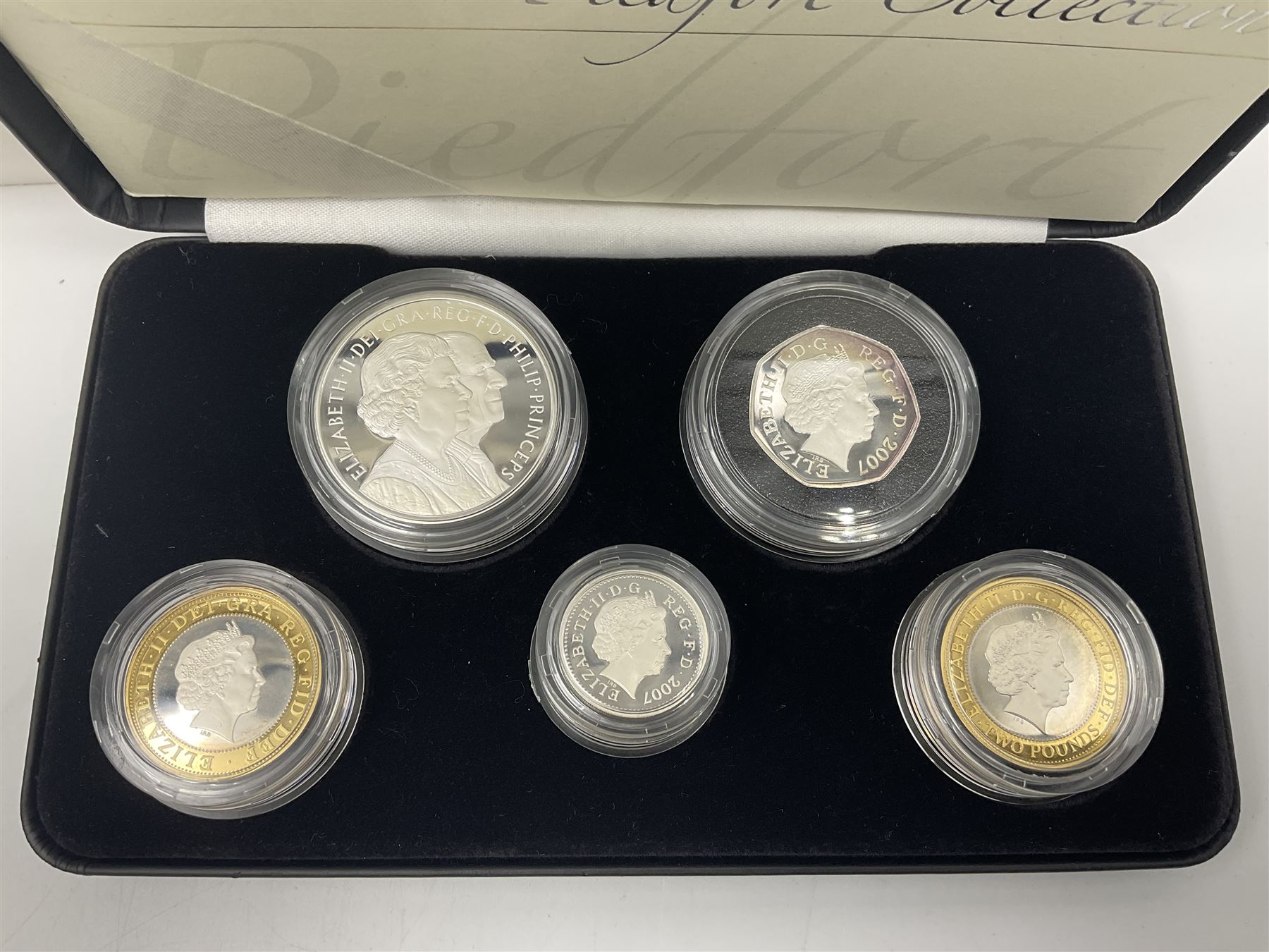 The Royal Mint United Kingdom 2007 silver proof piedfort five coin collection - Image 3 of 6