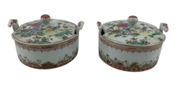 Pair of 18th century Chinese Export porcelain butter tubs and covers