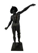 Ferdinand Lugerth (Austrian 1885-1915): Bronze model of a Roman Gladiator on rectangular base