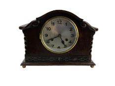 1930s striking mantle clock in a oak case.