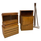 Poul Cadovius - mid-20th century teak modular wall system unit - display cabinet enclosed by sliding