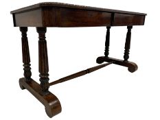 19th century Gillows design rosewood library table