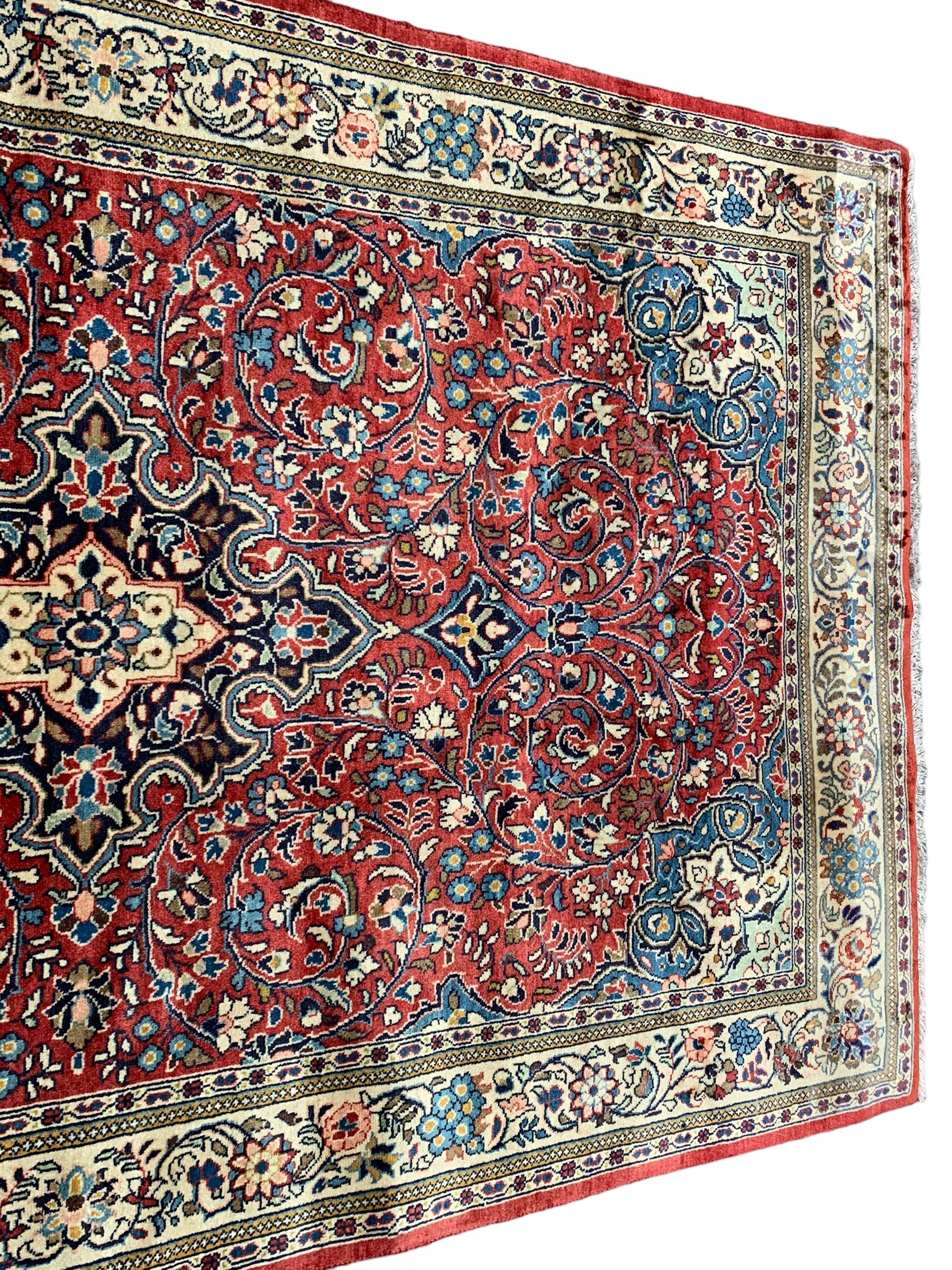 Persian Mahallat crimson ground rug - Image 3 of 7