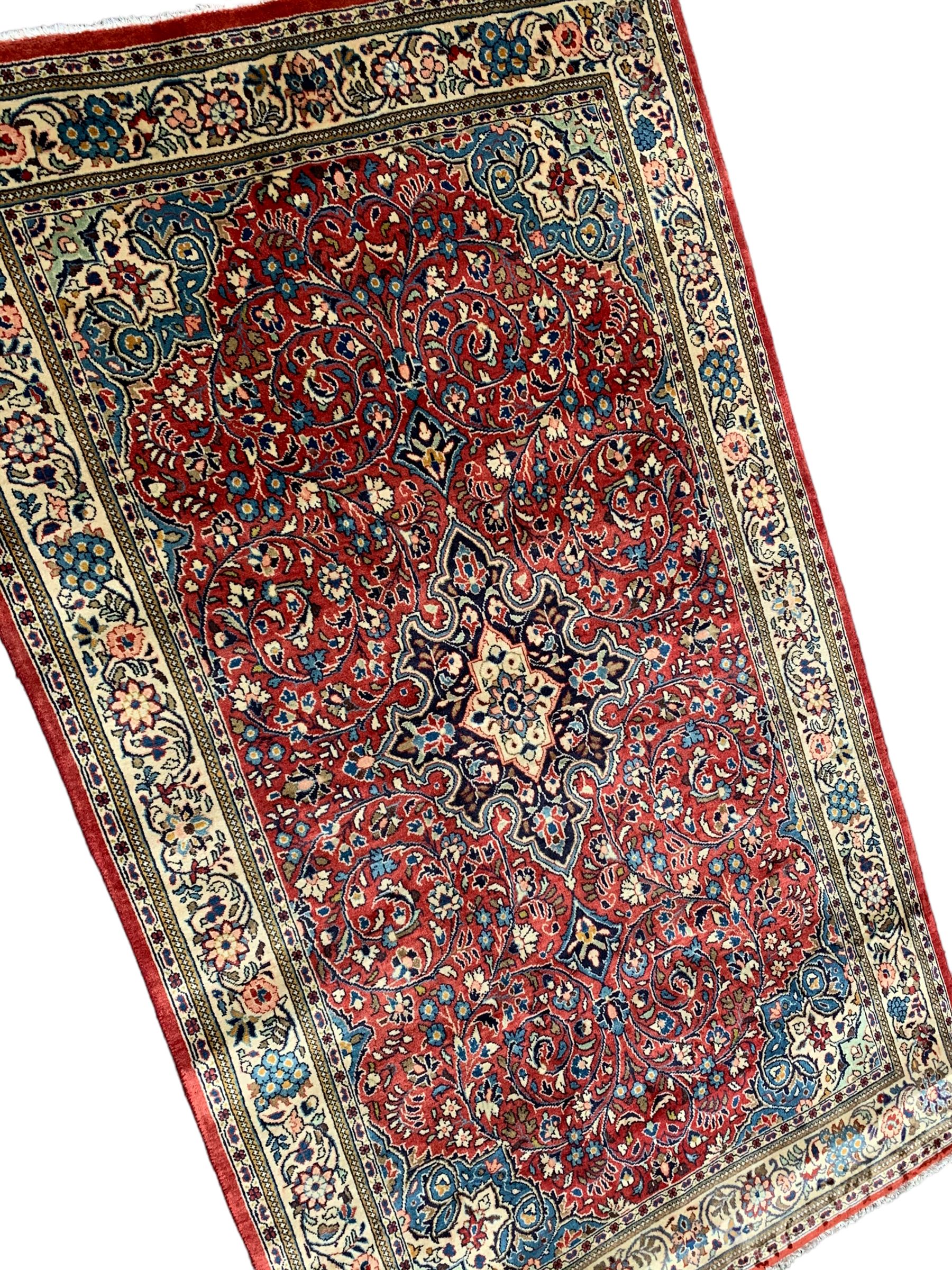 Persian Mahallat crimson ground rug - Image 2 of 7