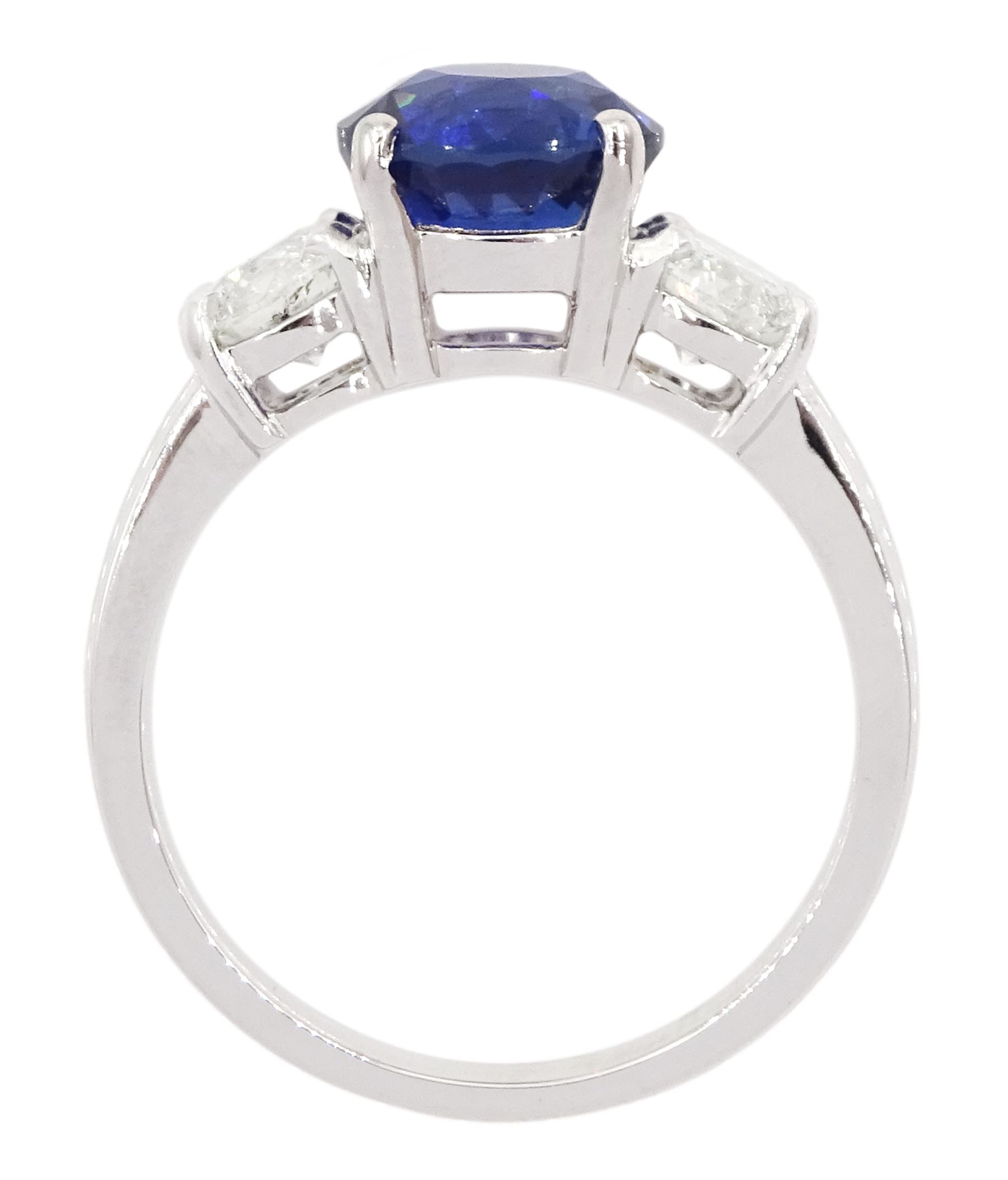 18ct white gold three stone fine sapphire and round brilliant cut ...