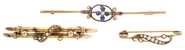 Early 20th century gold sapphire and seed pearl brooch
