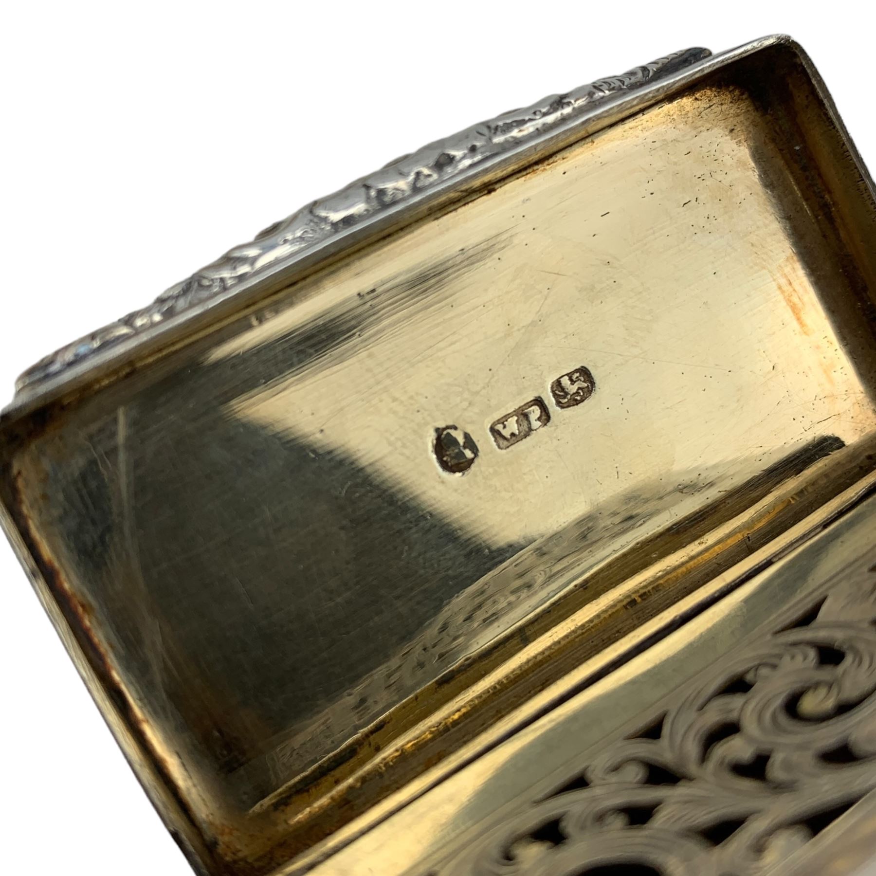 William IV silver vinaigrette with hinged grille - Image 4 of 4