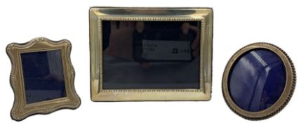 Late Victorian silver oval photograph frame with bead edge decoration