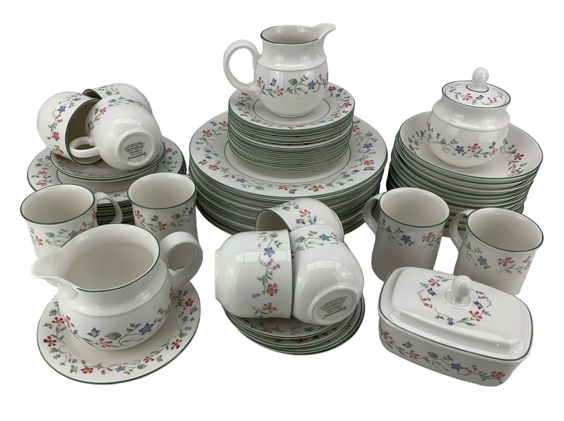 Royal Doulton Expressions Florentina part dinner and tea service comprising ten dinner plates