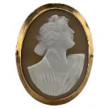 9ct gold set shell cameo brooch depicting a female profile