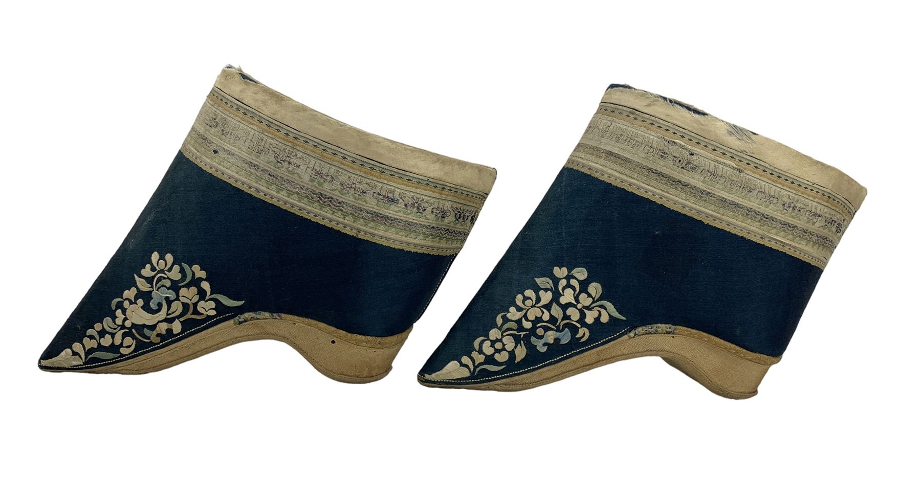 Pair of Chinese silk embroidered Lotus shoes - Image 2 of 3
