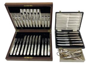 Set of twelve dessert knives and forks with mother of pearl handles in mahogany box