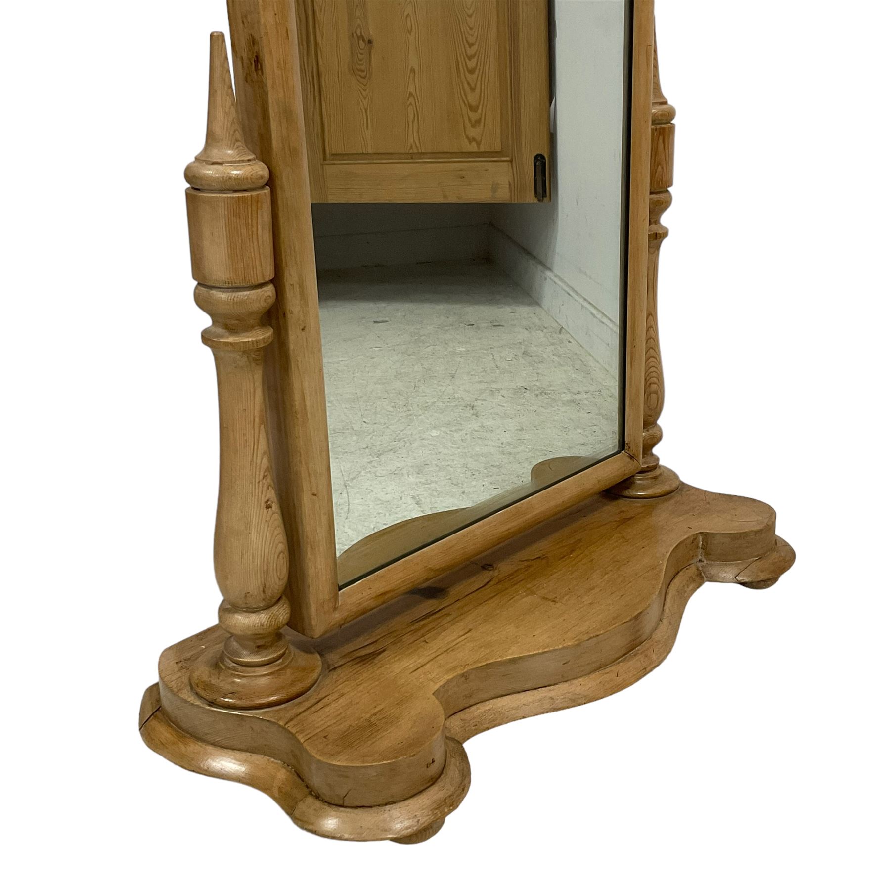 Victorian pine dressing table mirror - Image 2 of 4