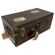 Mid-20th century travelling trunk