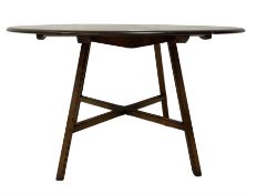 Ercol - mid-20th century elm and beech 'Old Colonial' model 377 dining table