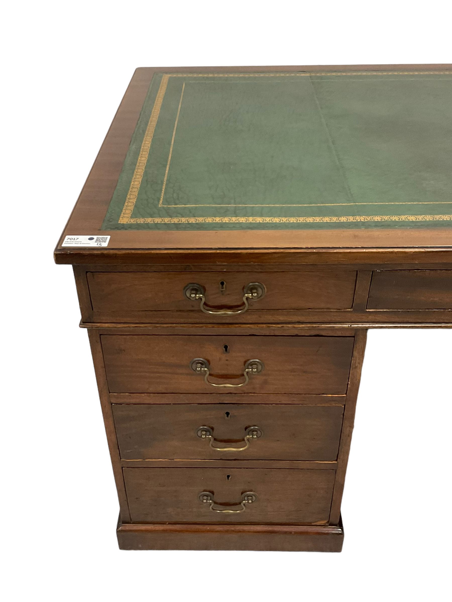 19th century mahogany twin pedestal desk - Image 5 of 7