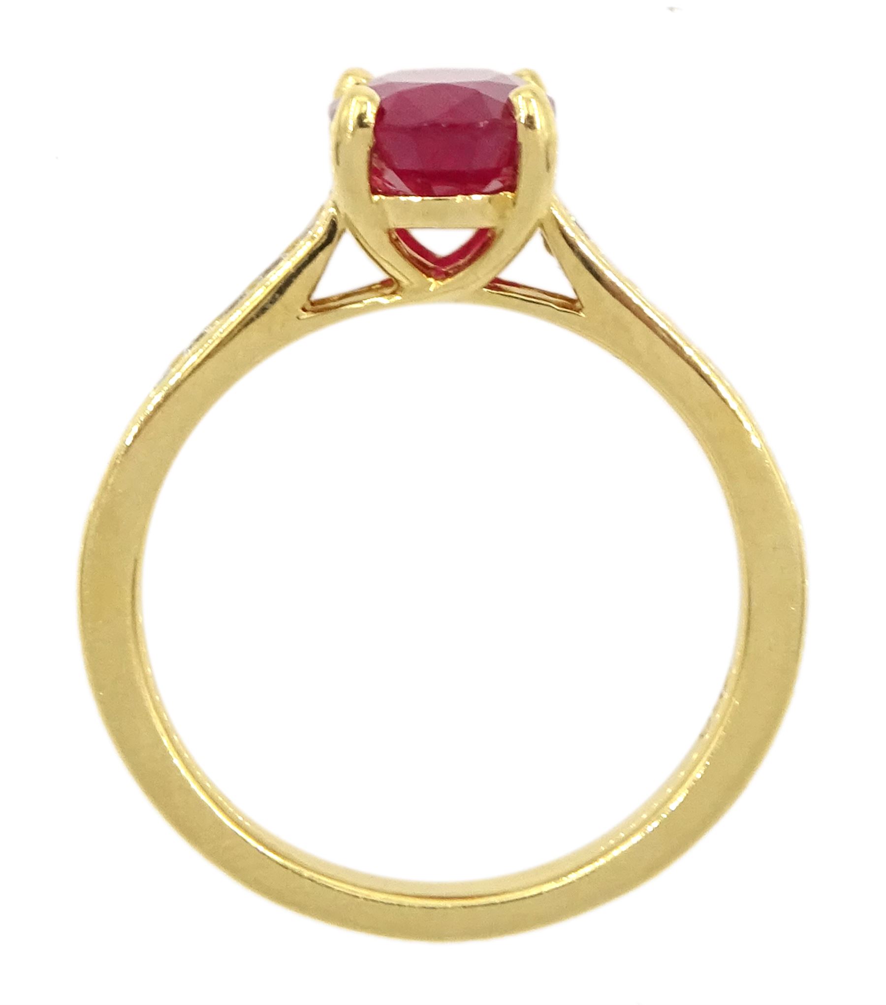 18ct gold oval ruby ring - Image 4 of 7