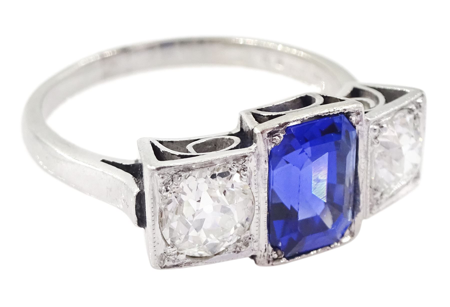 Platinum milgrain set three stone octagonal cut sapphire and old cut diamond ring - Image 3 of 4