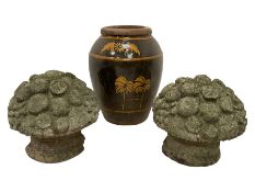 Pair of cast stone garden ornaments in the form of floral and fruit baskets (D31cm