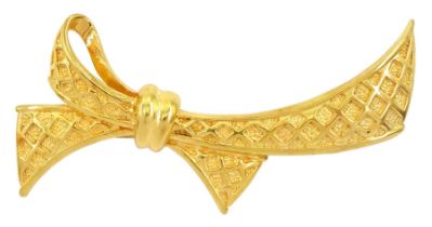 22ct gold ribbon bow brooch