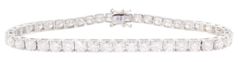 18ct white gold round brilliant cut diamond bracelet