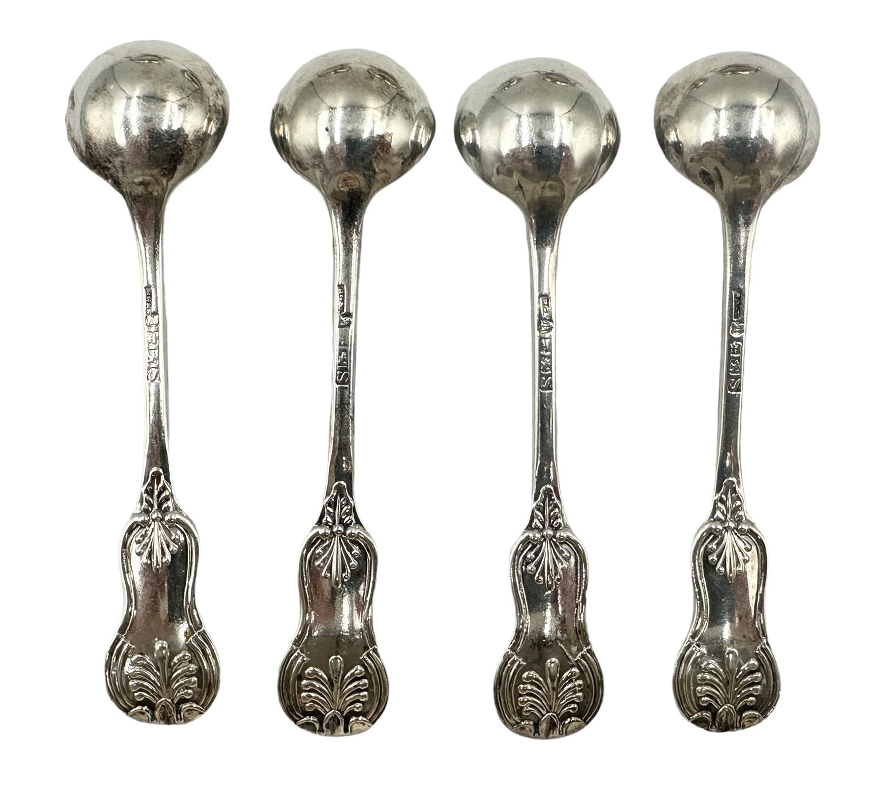 Pair of Victorian silver circular salts with bead edge decoration on shaped supports London 1864 Mak - Image 3 of 5