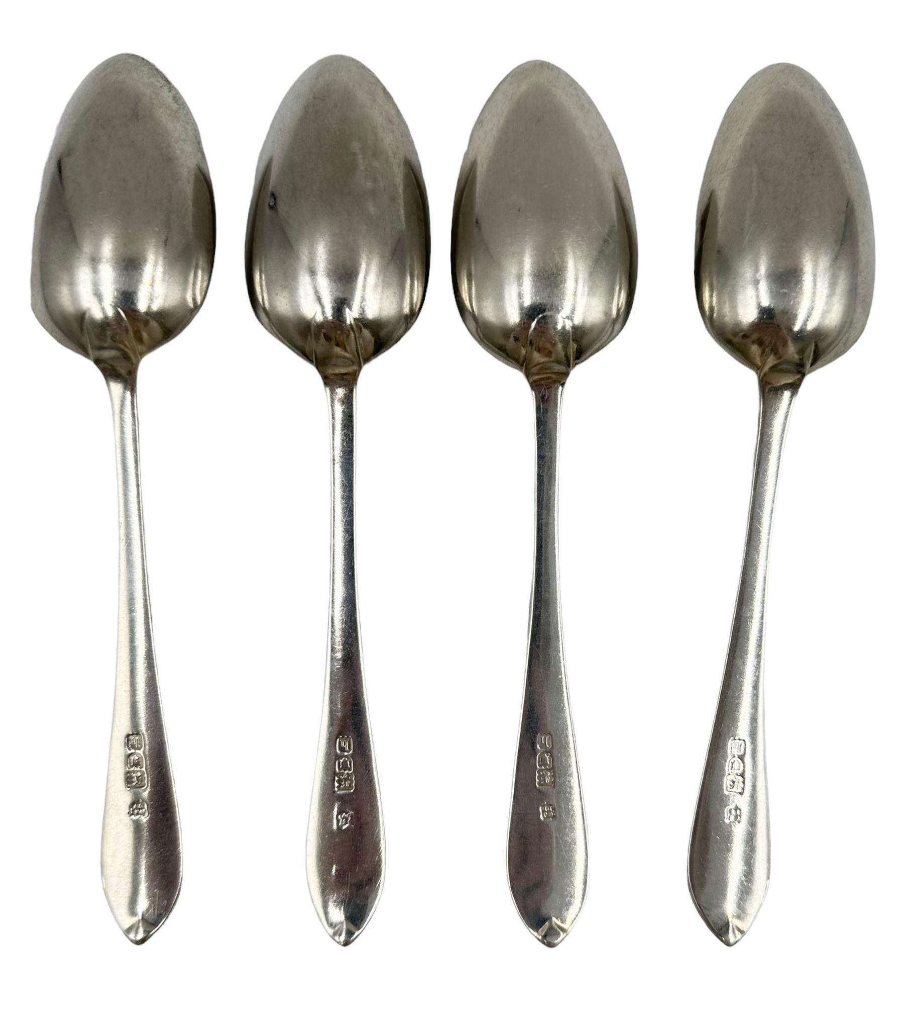 Set of six Edwardian silver bright cut Celtic point pattern table spoons - Image 4 of 4