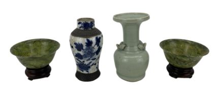 Pair of Chinese greenstone bowls and stands D10cm