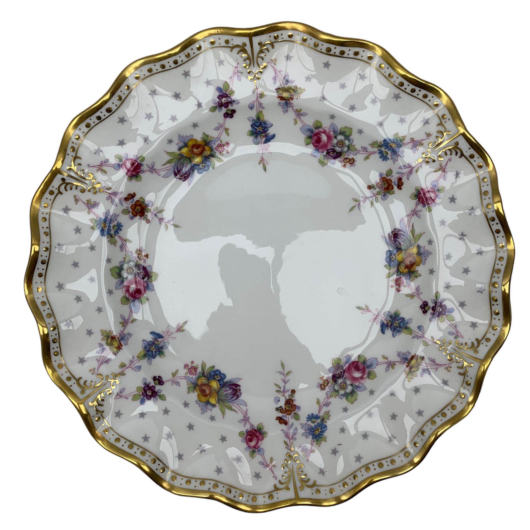 Three Royal Crown Derby plates comprising a pair of Asian Rose dinner plates no. 8687 D27cm and a Ro - Image 4 of 7