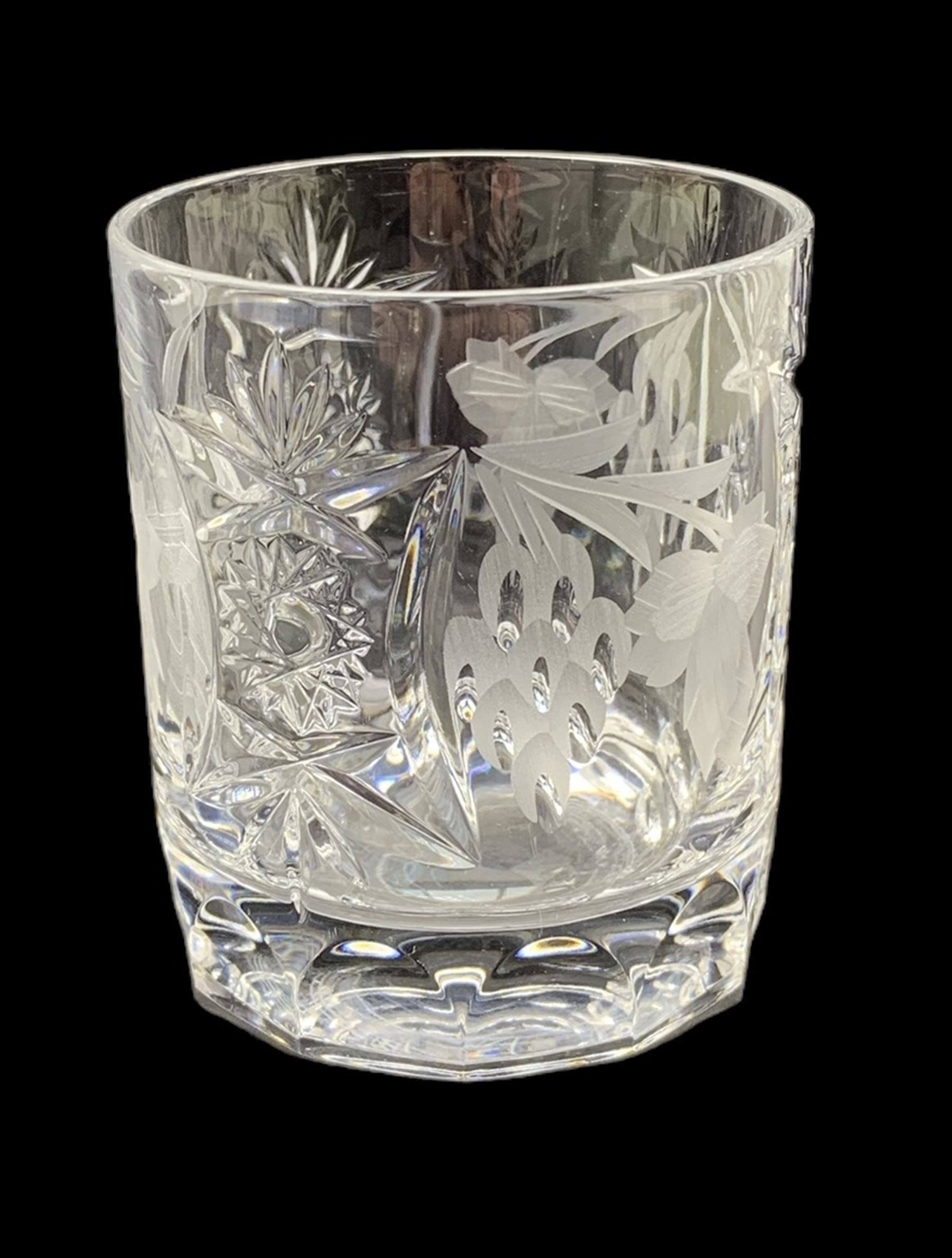 Part suite of Nachtmann crystal comprising seven tall stemmed wine glasses - Image 2 of 3