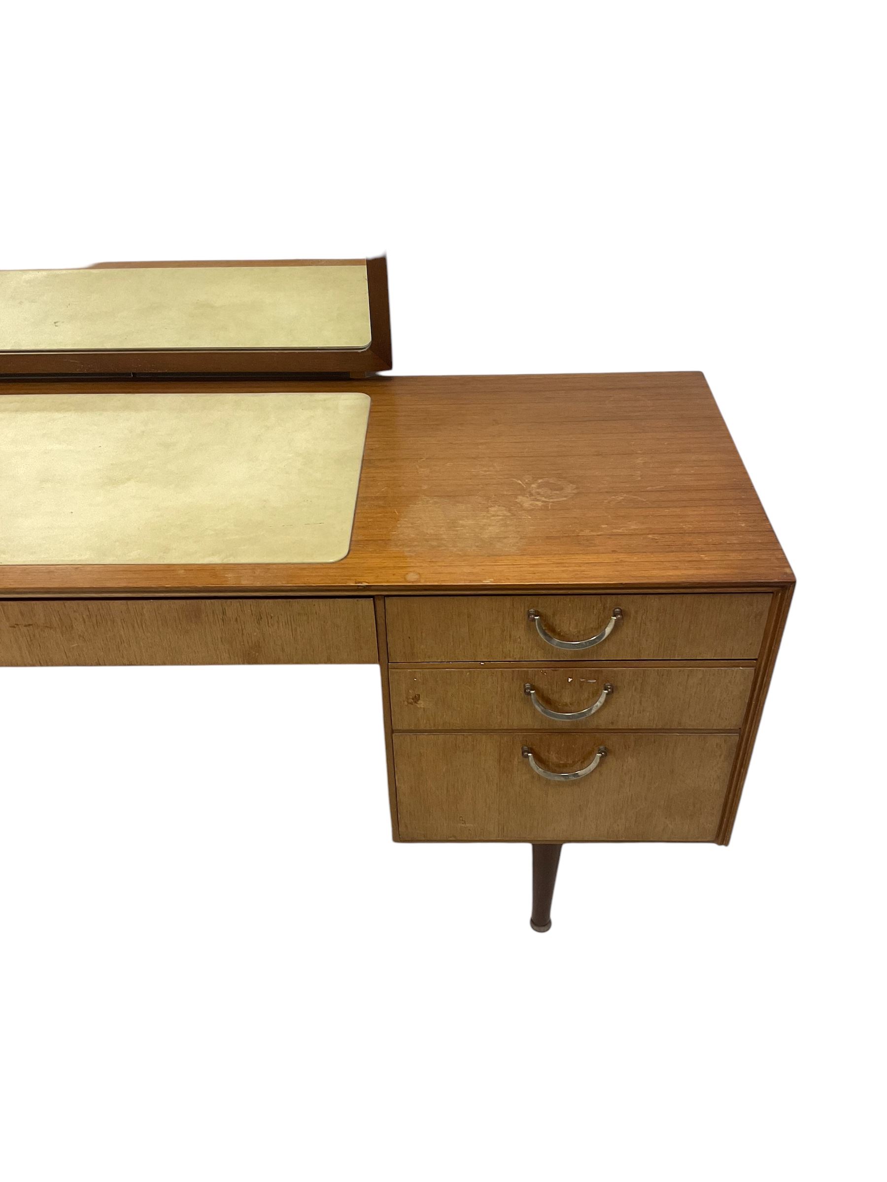 Meredew - mid-20th century teak dressing table - Image 7 of 14