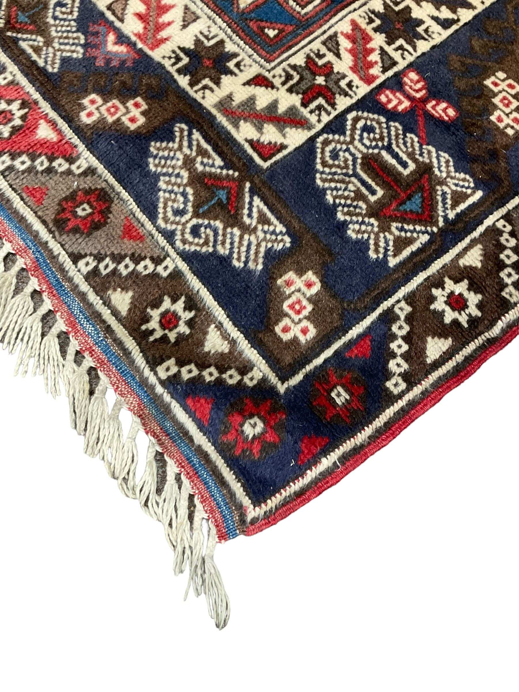 Turkish Dosemealti ivory blue and red ground rug - Image 5 of 7