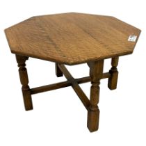 Early 20th century oak coffee table