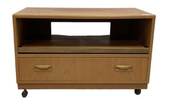 G-Plan - teak 'Fresco' television or media unit