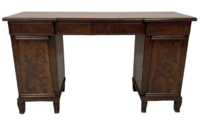 William IV mahogany reverse-breakfront twin pedestal sideboard