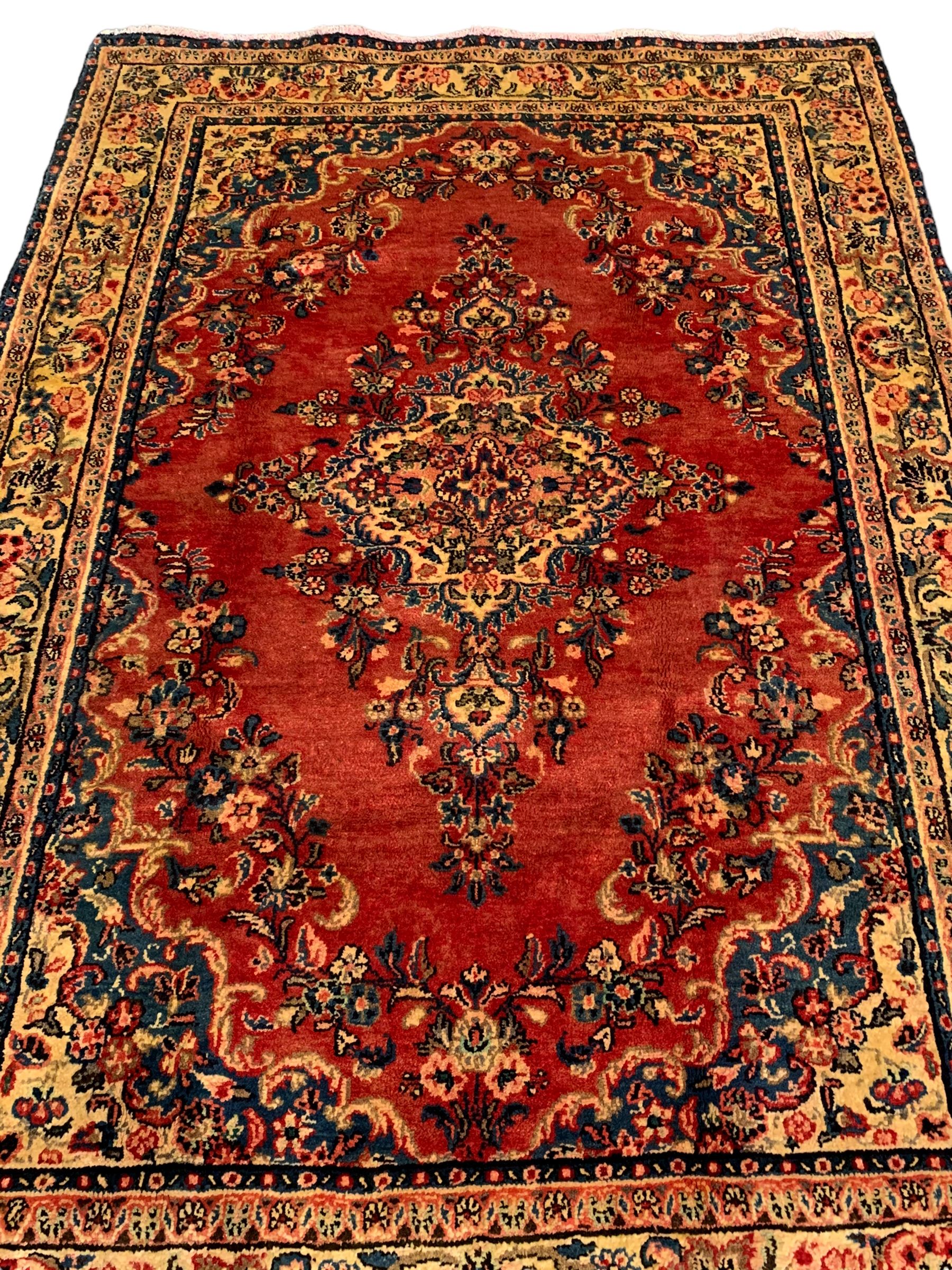 Persian crimson ground rug - Image 2 of 8