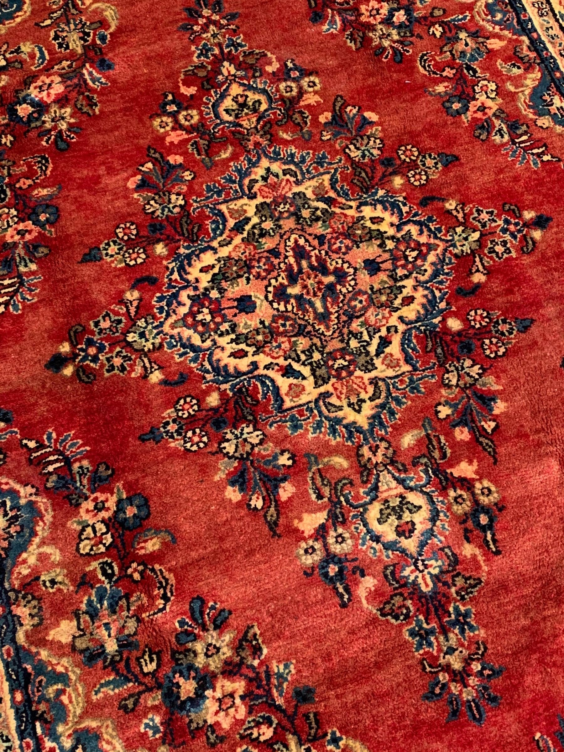 Persian crimson ground rug - Image 7 of 8