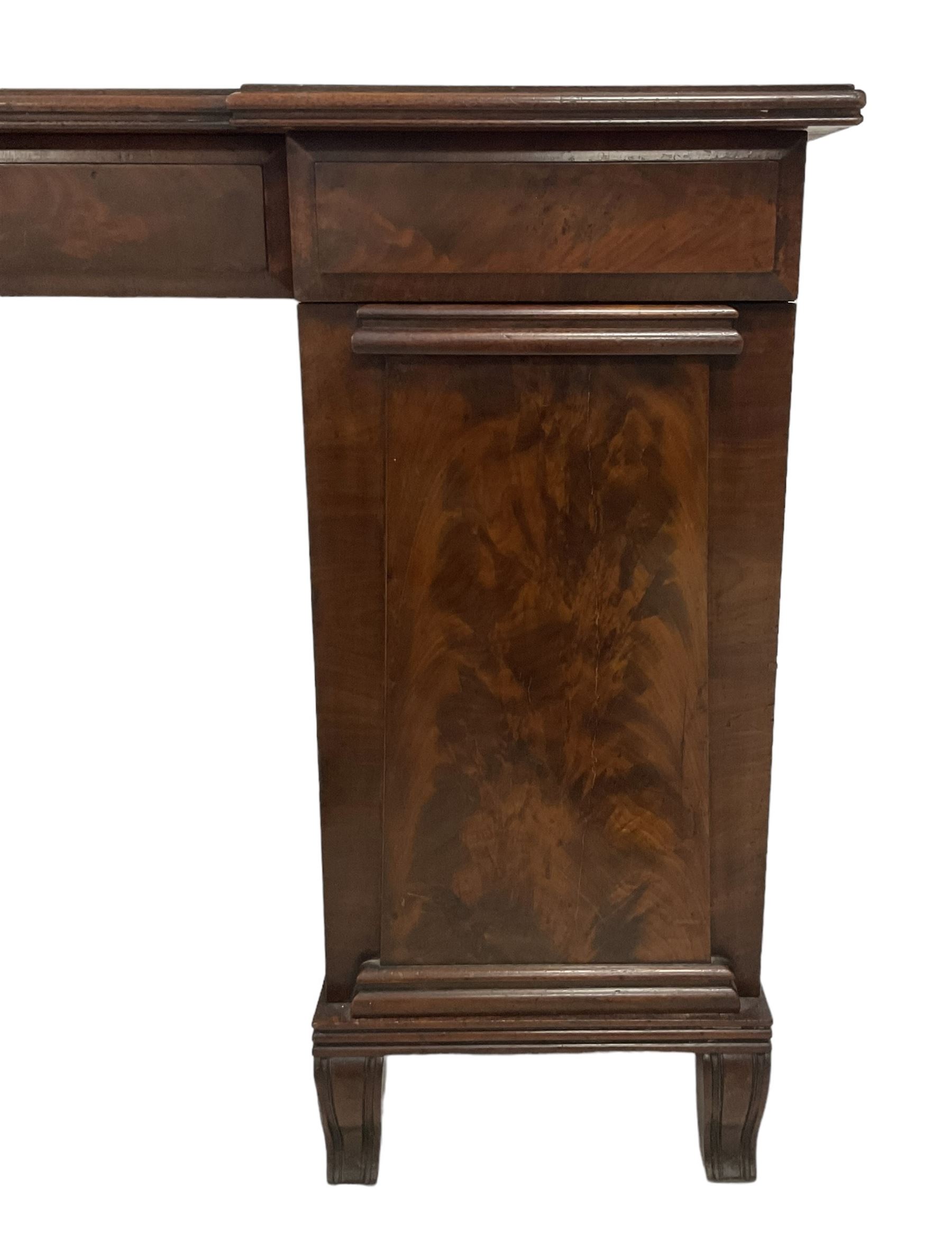 William IV mahogany reverse-breakfront twin pedestal sideboard - Image 3 of 12