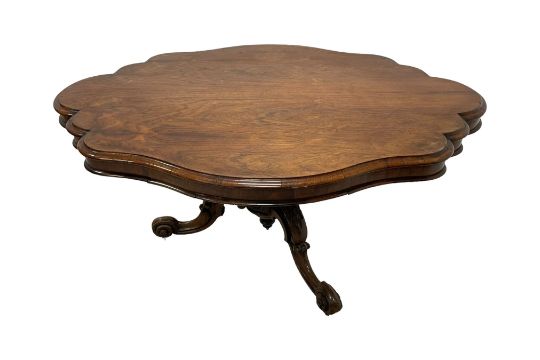 Victorian figured walnut breakfast table - Image 1 of 9