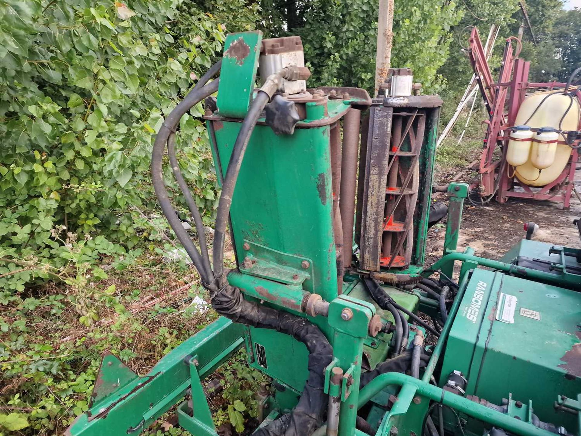 Ransomes TG4650 Single Axle PTO Driven 7 Gang Mower - Image 11 of 16